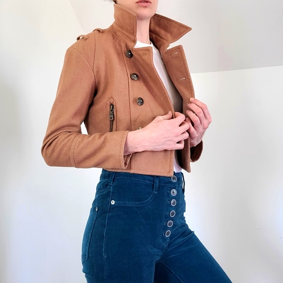 Wool crop jacket - Picture 3 of 16